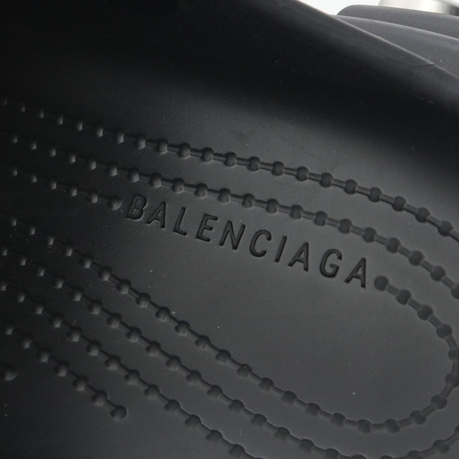 BALENCIAGA バレンシアガ