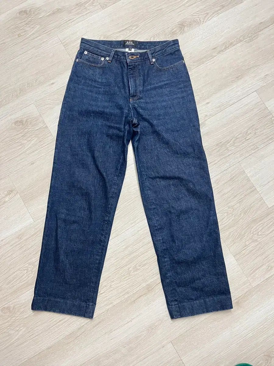 A P C ジーン ニューセーラー