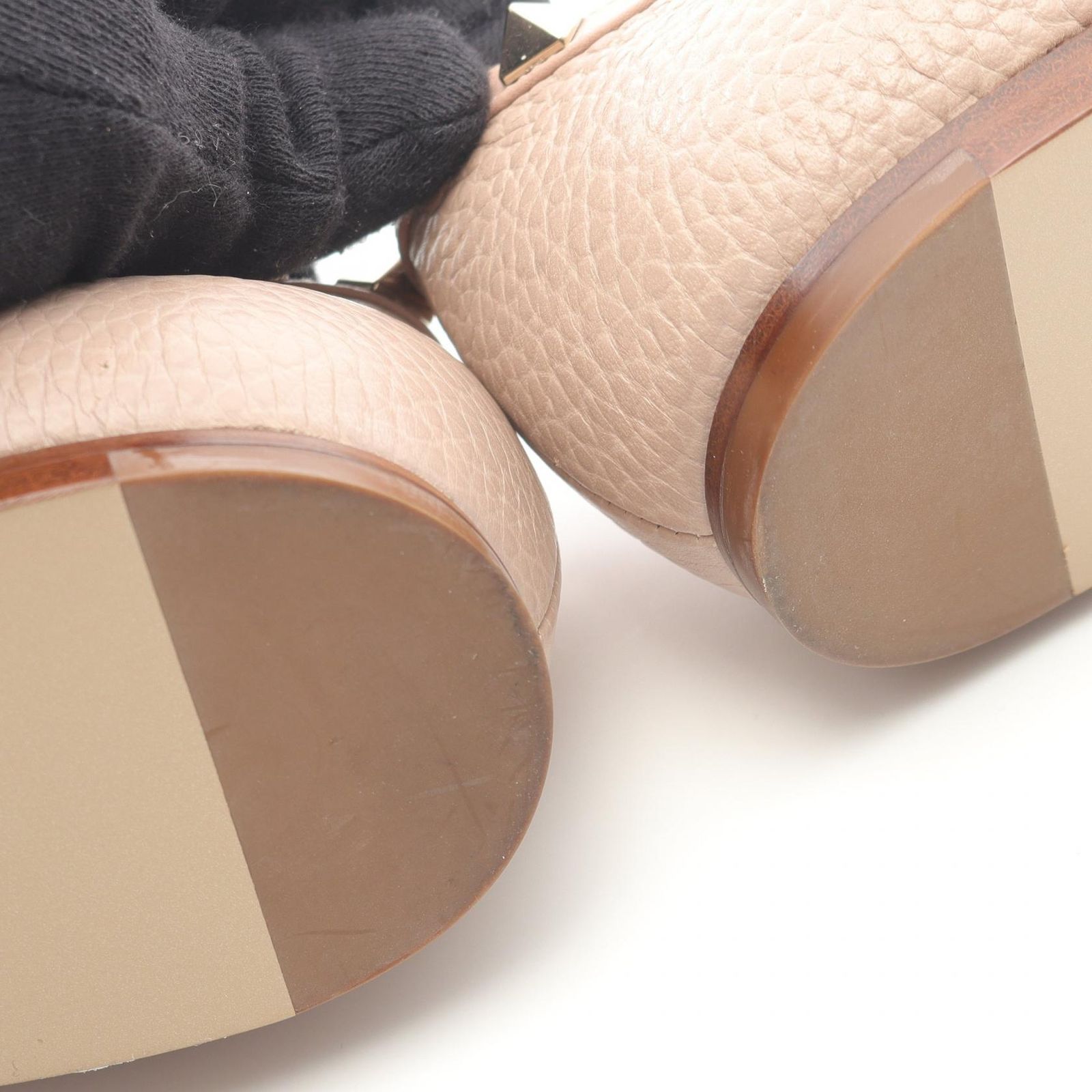 ヴァレンティノ ガラヴァーニ