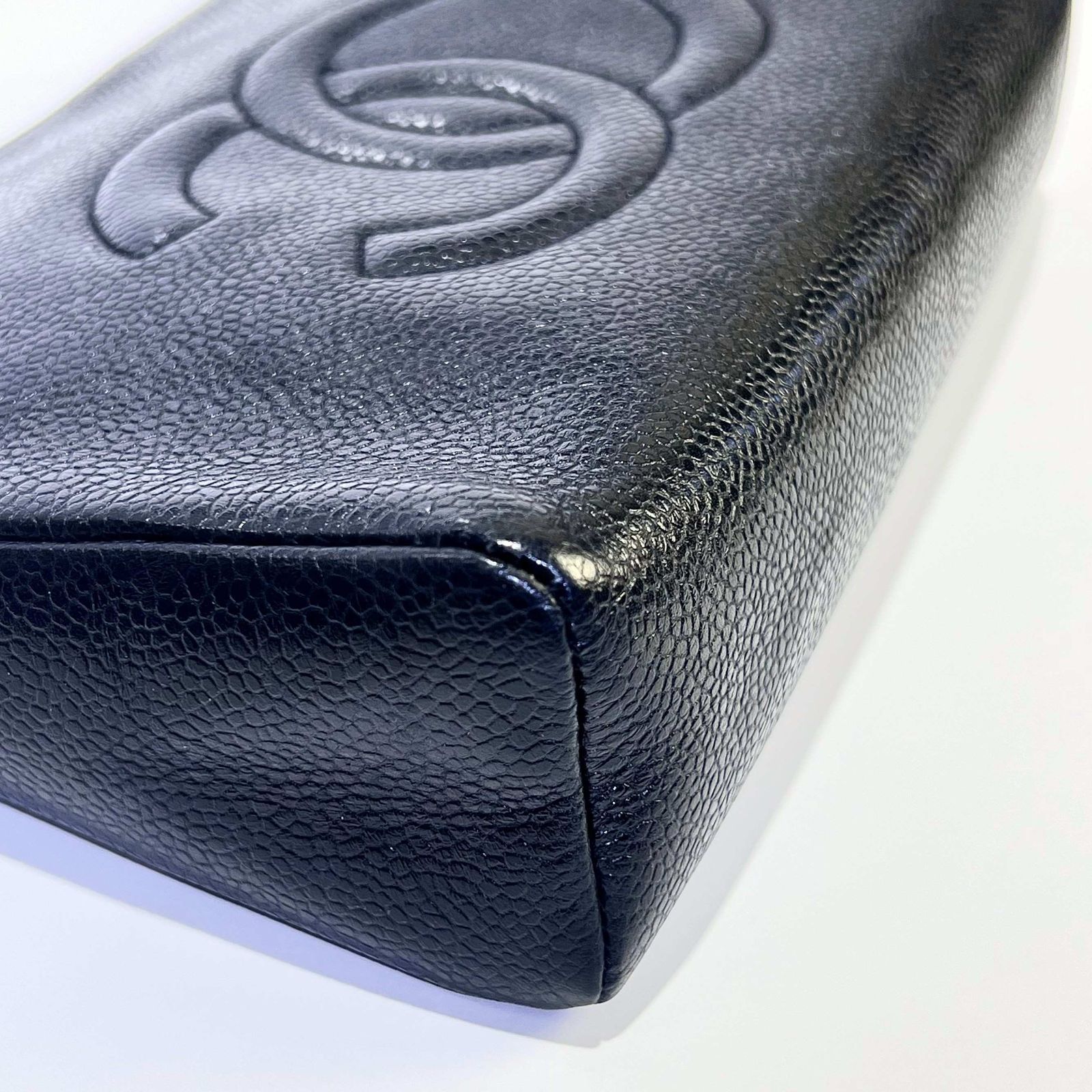 CHANEL シャネル ココマーク コスメポーチ ブラック キャビアスキン GP