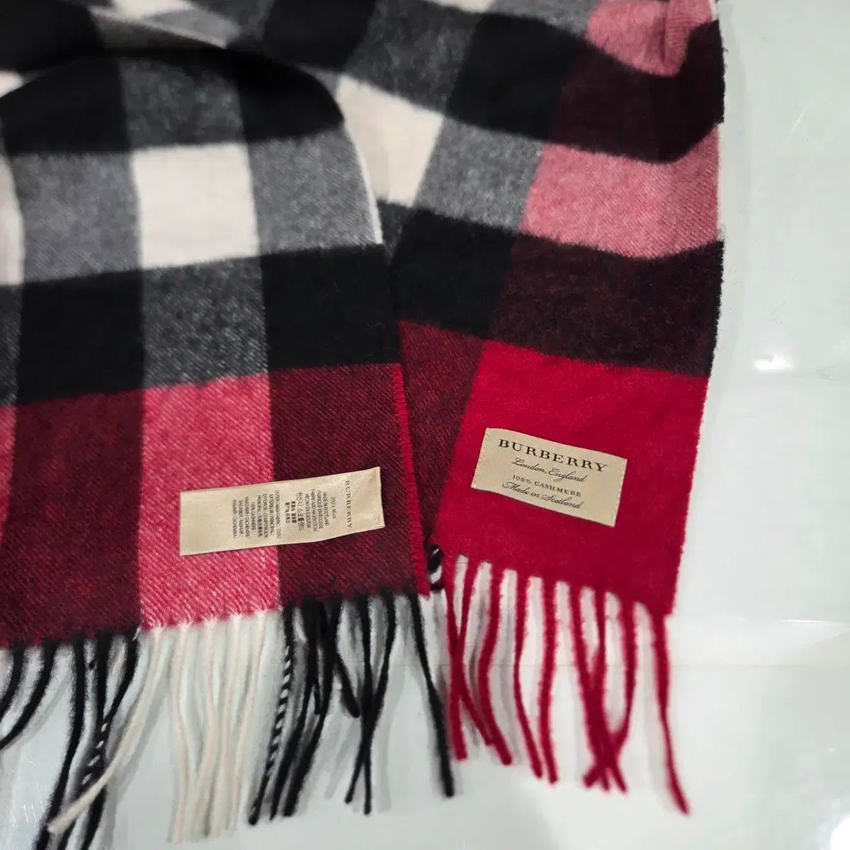  バーバリー カシミア マフラー 3 - 大きいサイズ 使用感少なく マフラー 小物