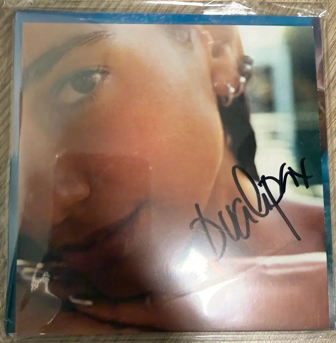 Dua Lipa 直筆サインとCD Dua lipa radical optimism ドゥアリパ サイン入り cd アルバム - メルカリ