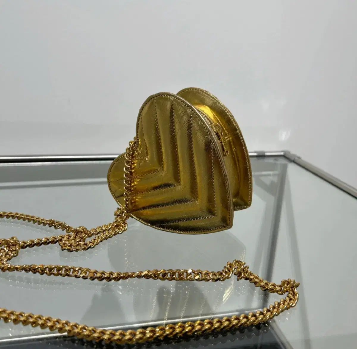 ハート チェーンバッグ