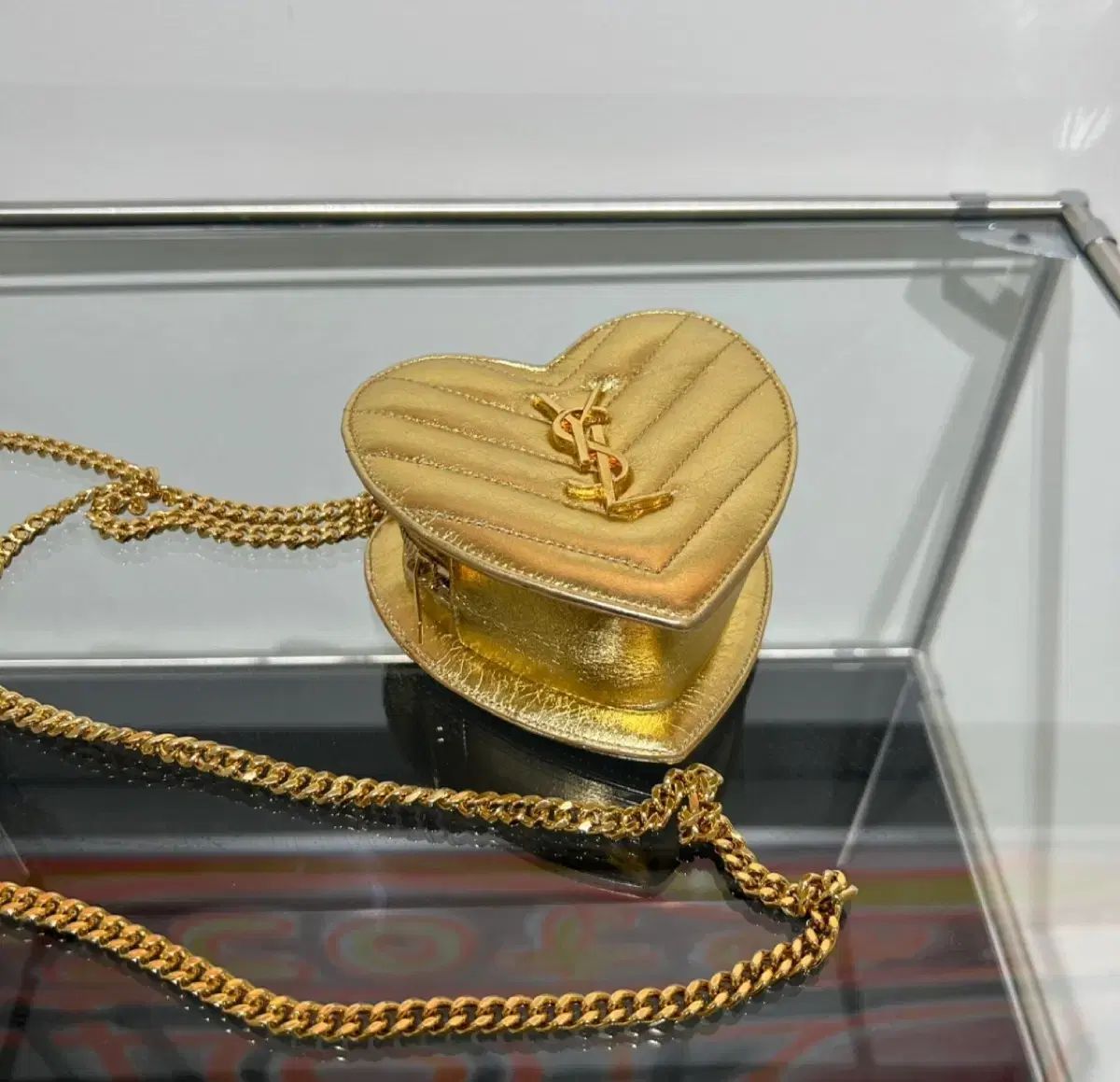 Saint Laurent サンローラン ハート チェーンバッグ ミニバッグ