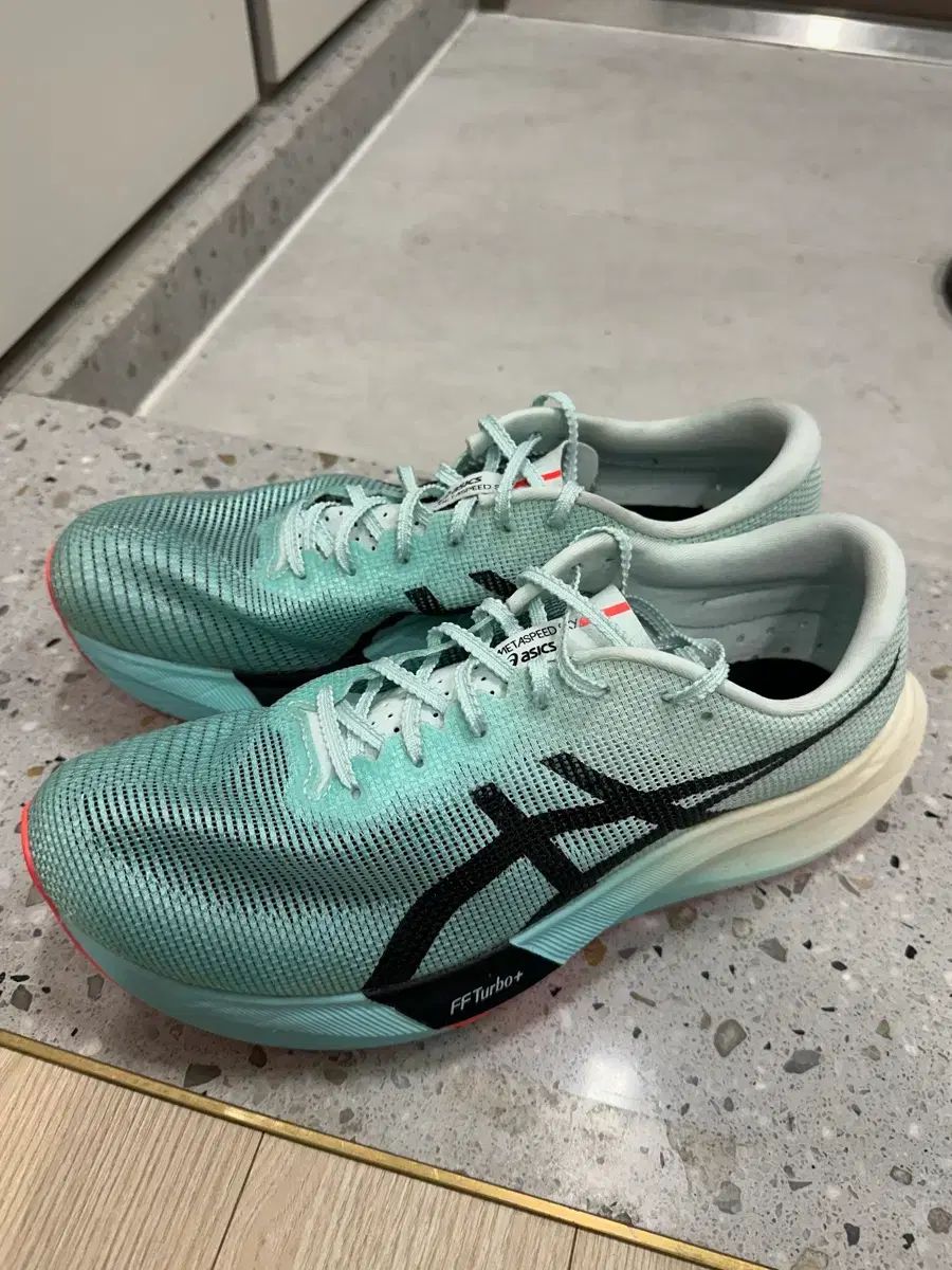 アシックス メタスピード スカイ パリ ミント 280