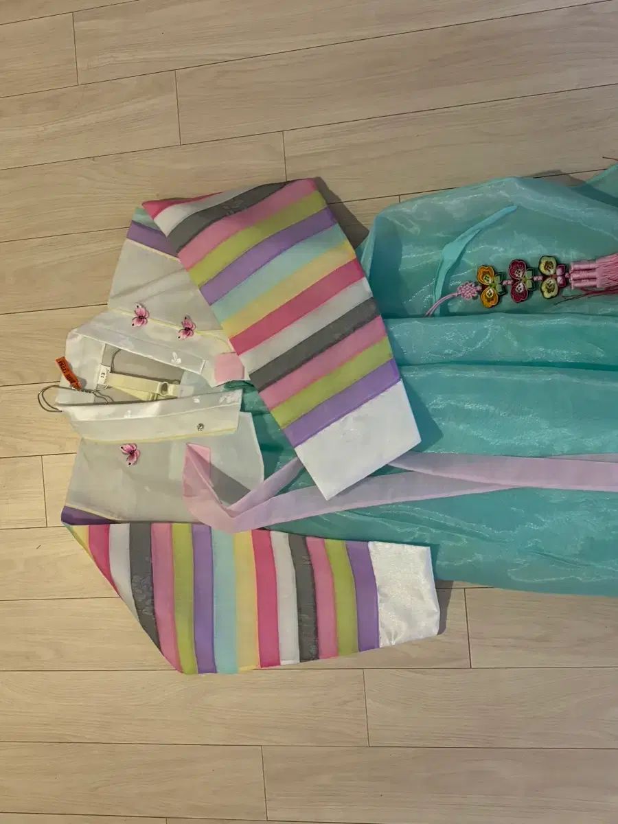 女の子 チマチョゴリ 13号 ペチコートも