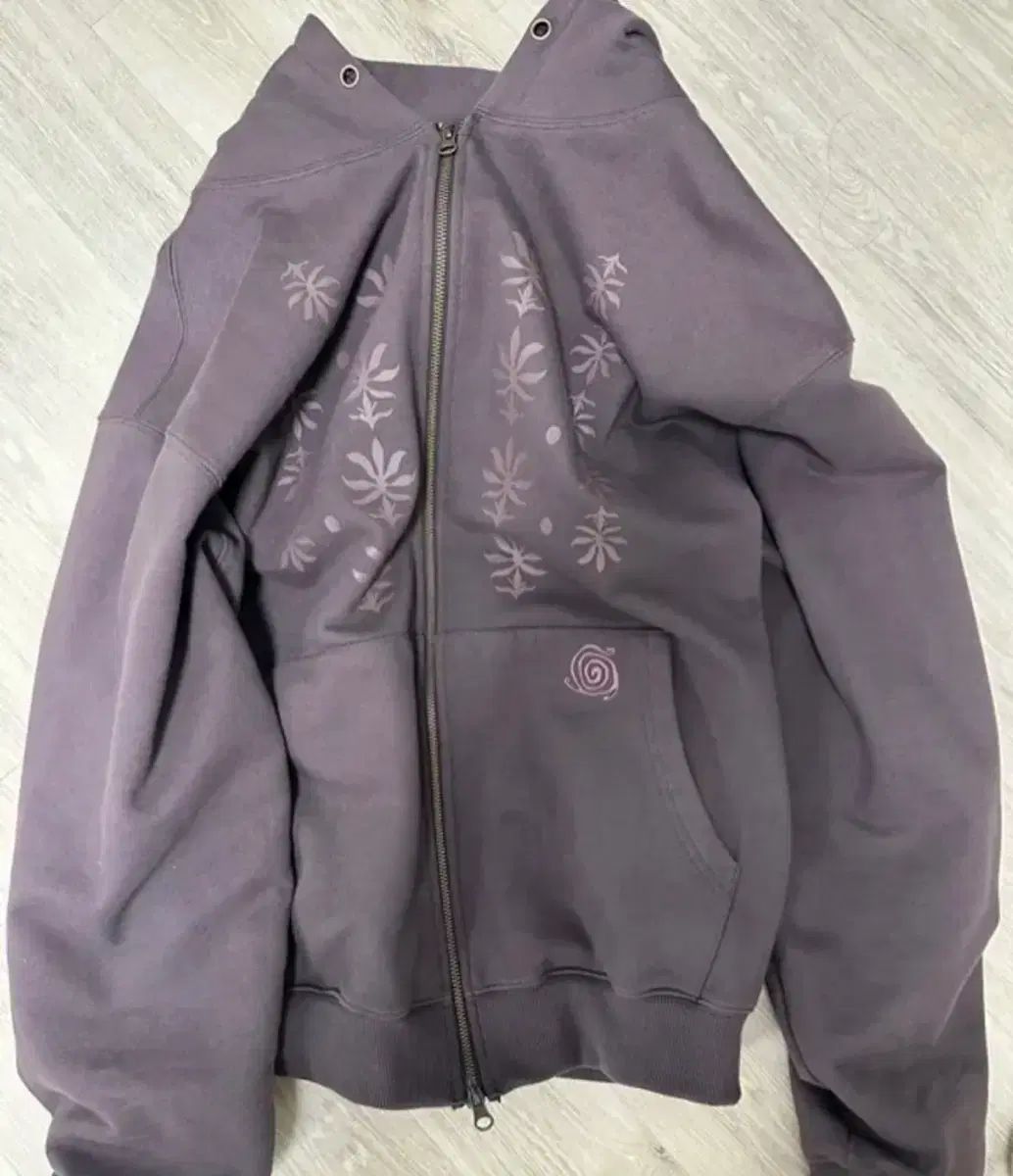 購入 ザコールデストモーメントブラウン フードジップアップ The