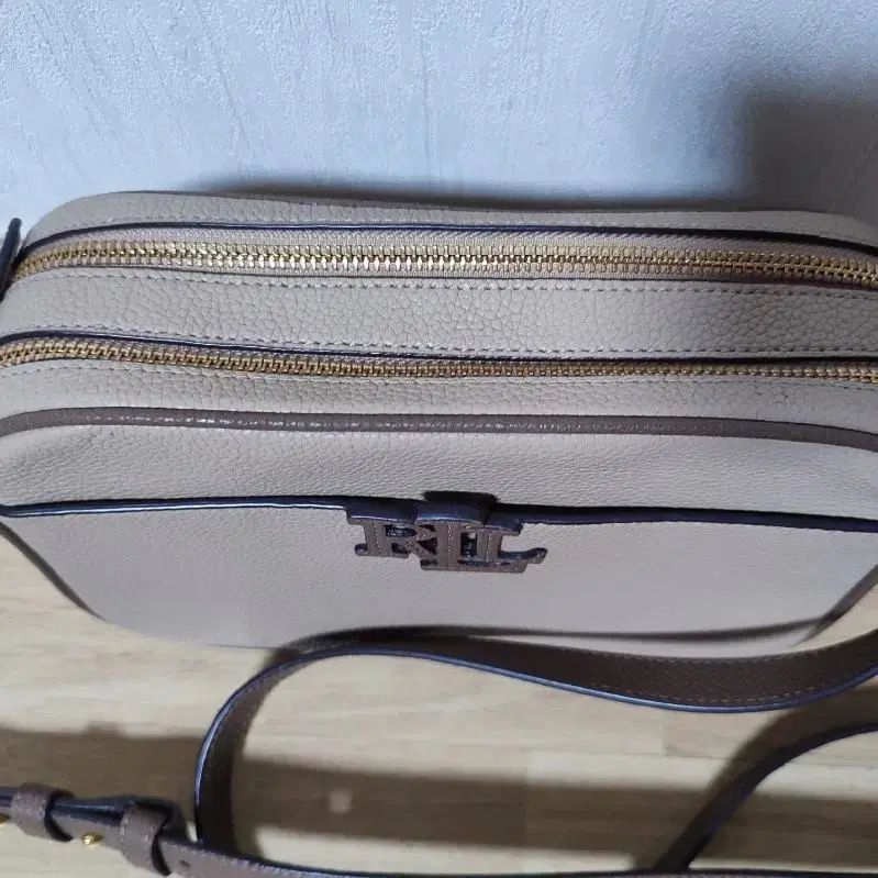 ラルフローレン RL 新モデル ロゴ クロスバック