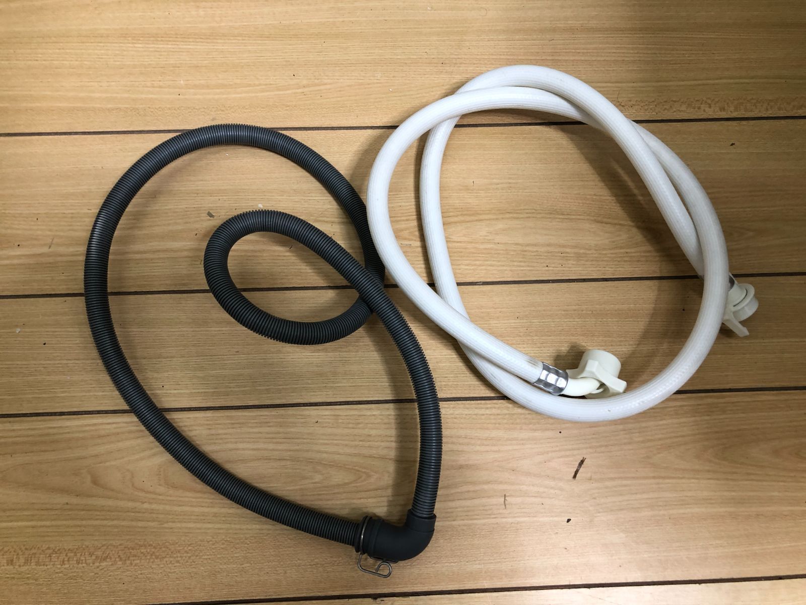  アクア AQUA 食器洗い乾燥機 ADW L 4 W ホワイト 製 UVライト 家電製品 50 60 Hz 食器洗い乾燥機 食洗機