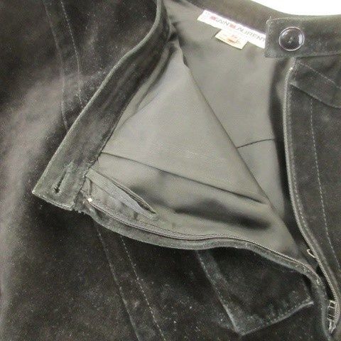 イヴサンローランリヴゴーシュ YVES SAINT LAURENT rive gauche タイト