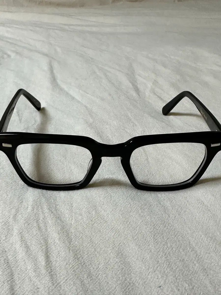 47-22 バディオプティカル スタンフォード ブラック ウェリントン