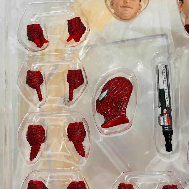 MAFEX No 241 スパイダーマン フレンドリーネイバーフッド フィギュア FRIENDLY NEIGHBORHOOD SPIDER MAN ディスプレイフィギュア アメコミ 