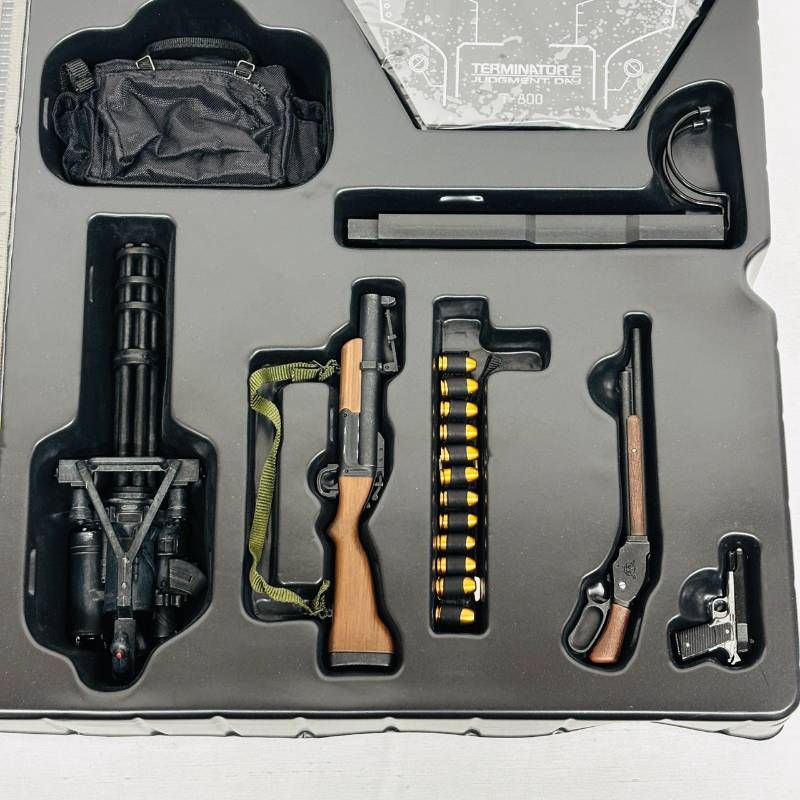 ホットトイズ ムービーマスターピース DX 10 ターミネーター2 T-800