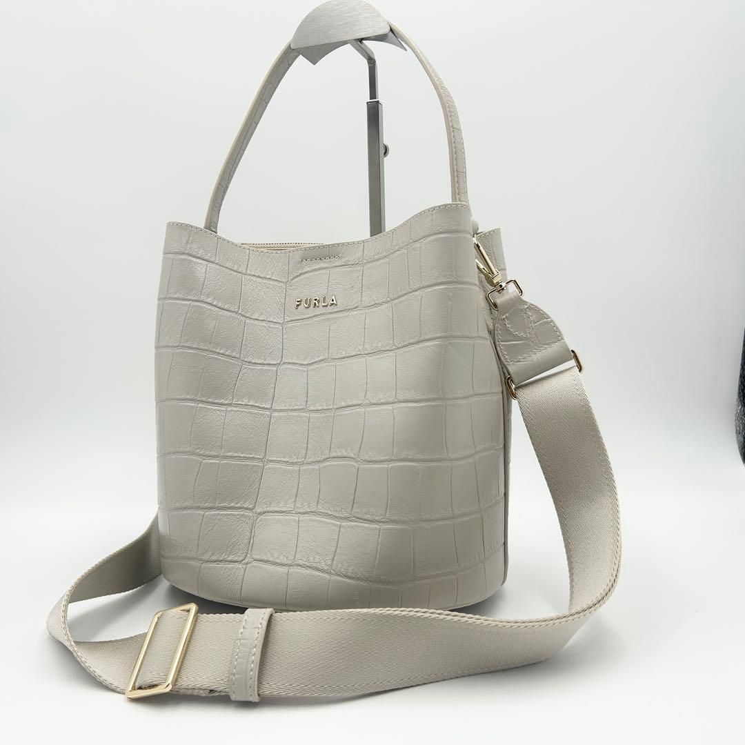 美品 FURLA フルラ 2WAY ダナエ バケットバッグ クロコ グレー - メルカリ
