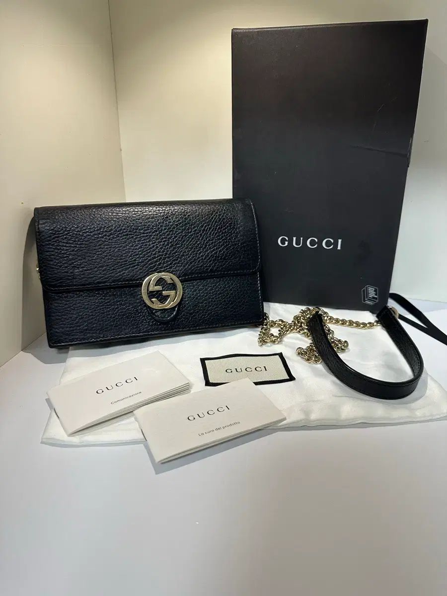 グッチ インターロッキング GG チェーンバッグ