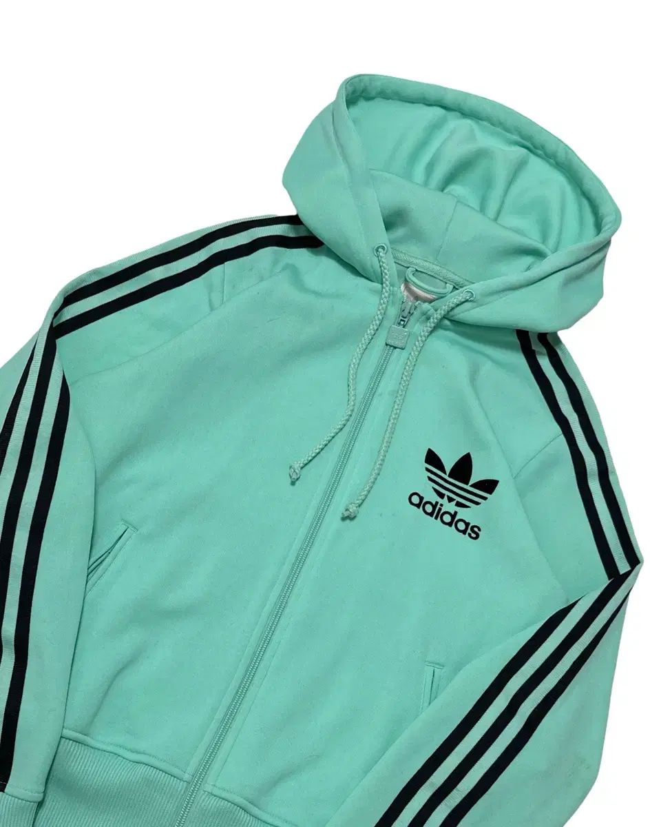  アディダス ミント フード トラックジャージ その他 セットアップ