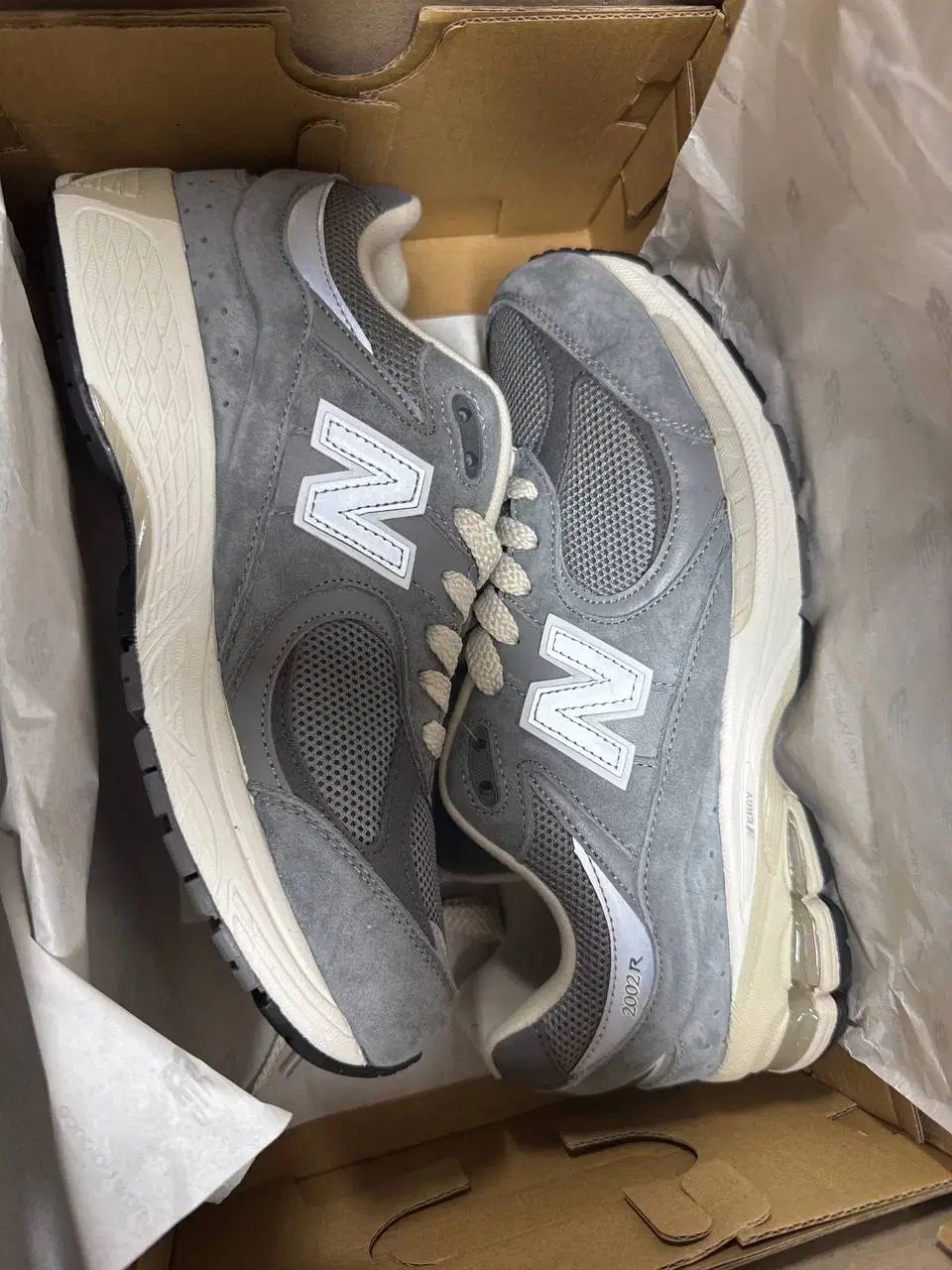 ニュー ンス 2002 RC グレー