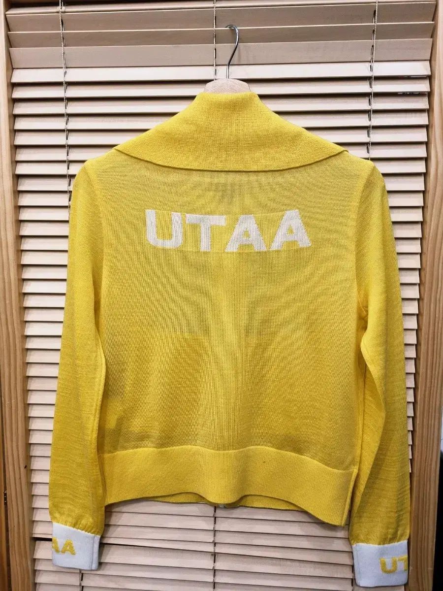 ゴルフ カーディガン