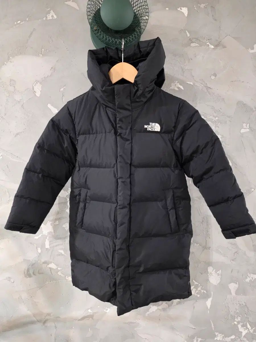 THE NORTH FACE ザノースフェイス キッズ ダウンジャケット ロング丈 ブラック