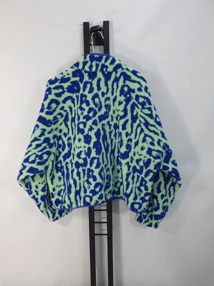 ナイキ フリース シェルパ ヒョウ柄 アニマル シープスキン ボア クロップド ジャケット グリーン xl