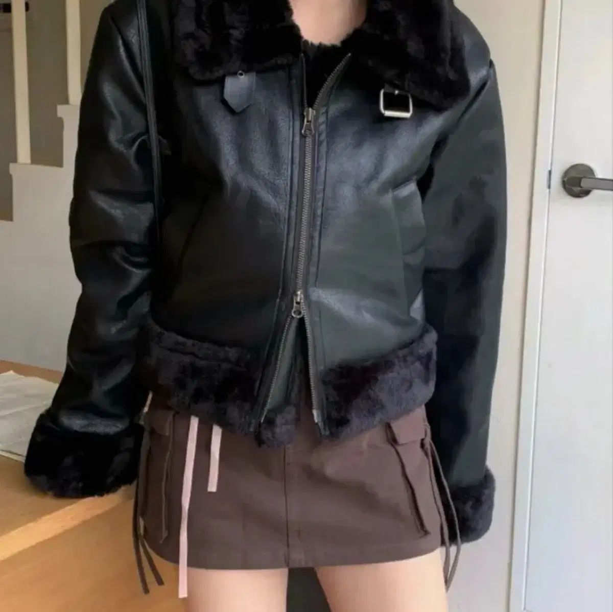 BOHEMSEO風 クロップド ショート ムートン ツーウェイ ブラック