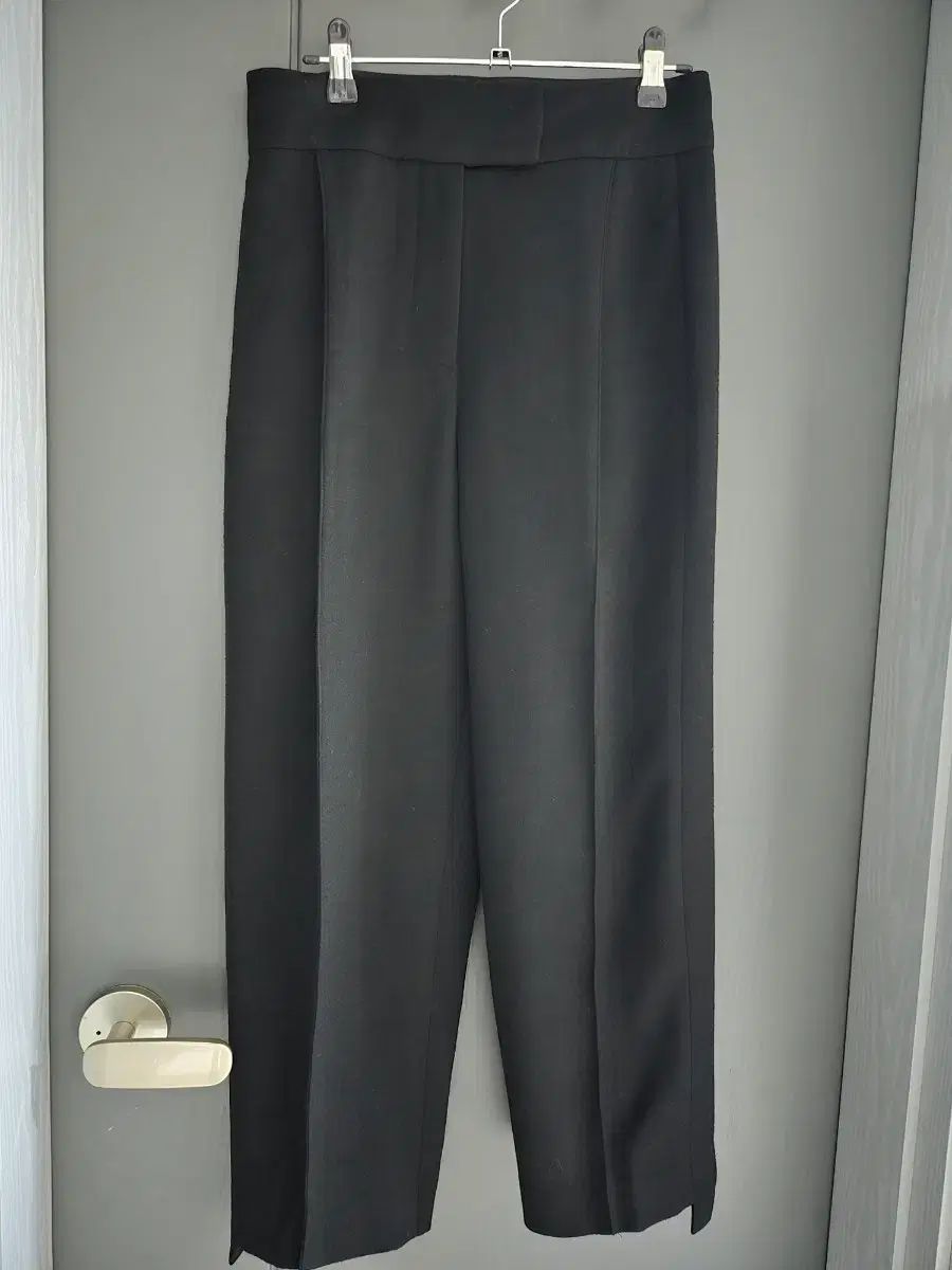 The SYSTEM ブラック ウール スラックス 64-94 状態