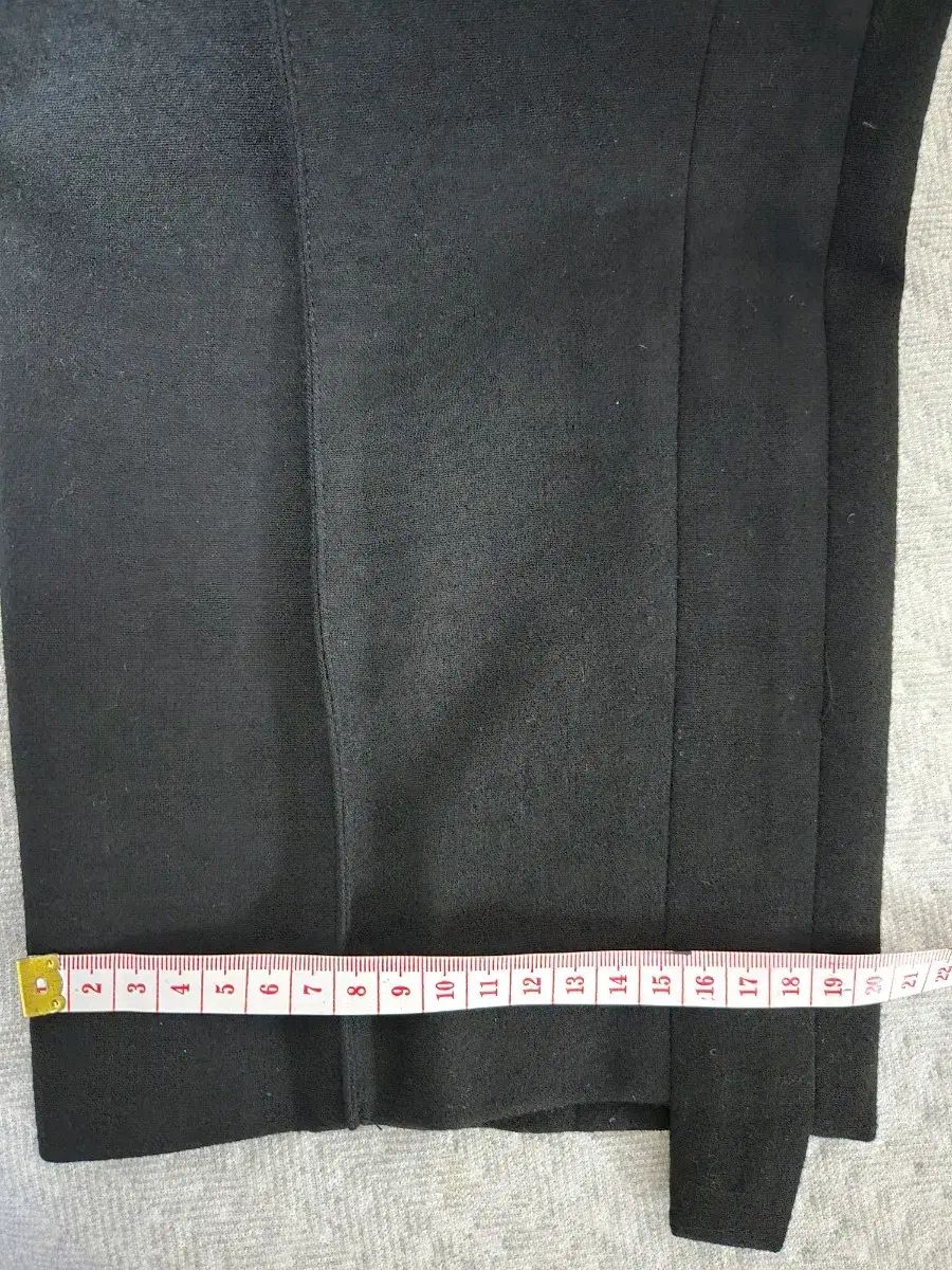 ブラック ウール