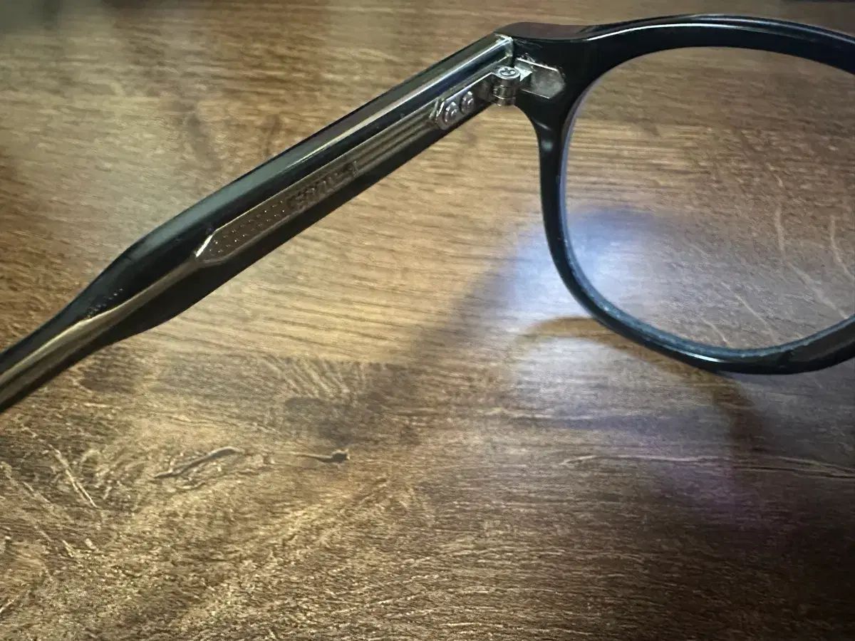  GENTLE MONSTER ジェントルモンスター エディ メガネフレーム サングラス 小物