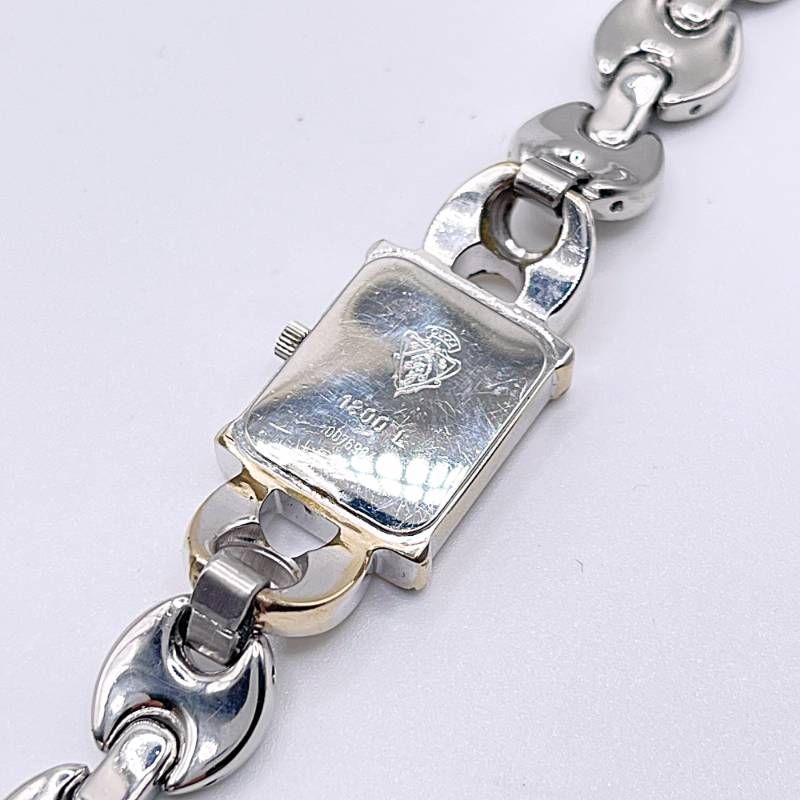  稼働 GUCCI グッチ レディース腕時計 1800 L スクエア シルバー OJ 12-2 wr 腕時計(クォーツ) 腕時計(アナログ)