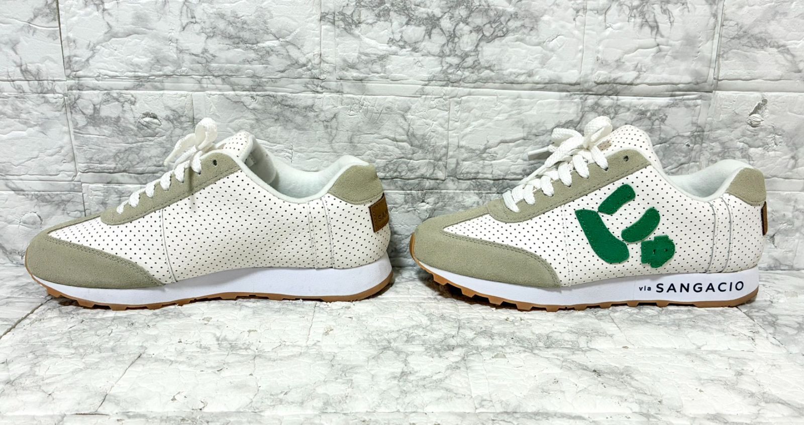 試着のみ ほぼ未使用】SANGACIO にゅ MOM GREEN 2023年当選品 限定 