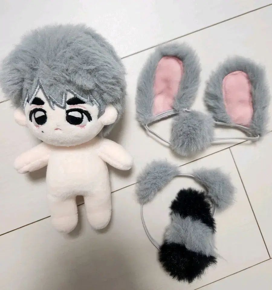 ジョンハン　ぬいぐるみ　ドール　セブチ　seventeen SEVENTEEN ジョンハン ぬいぐるみ 10cm YoonJeongHan SEVENTEEN セブチ