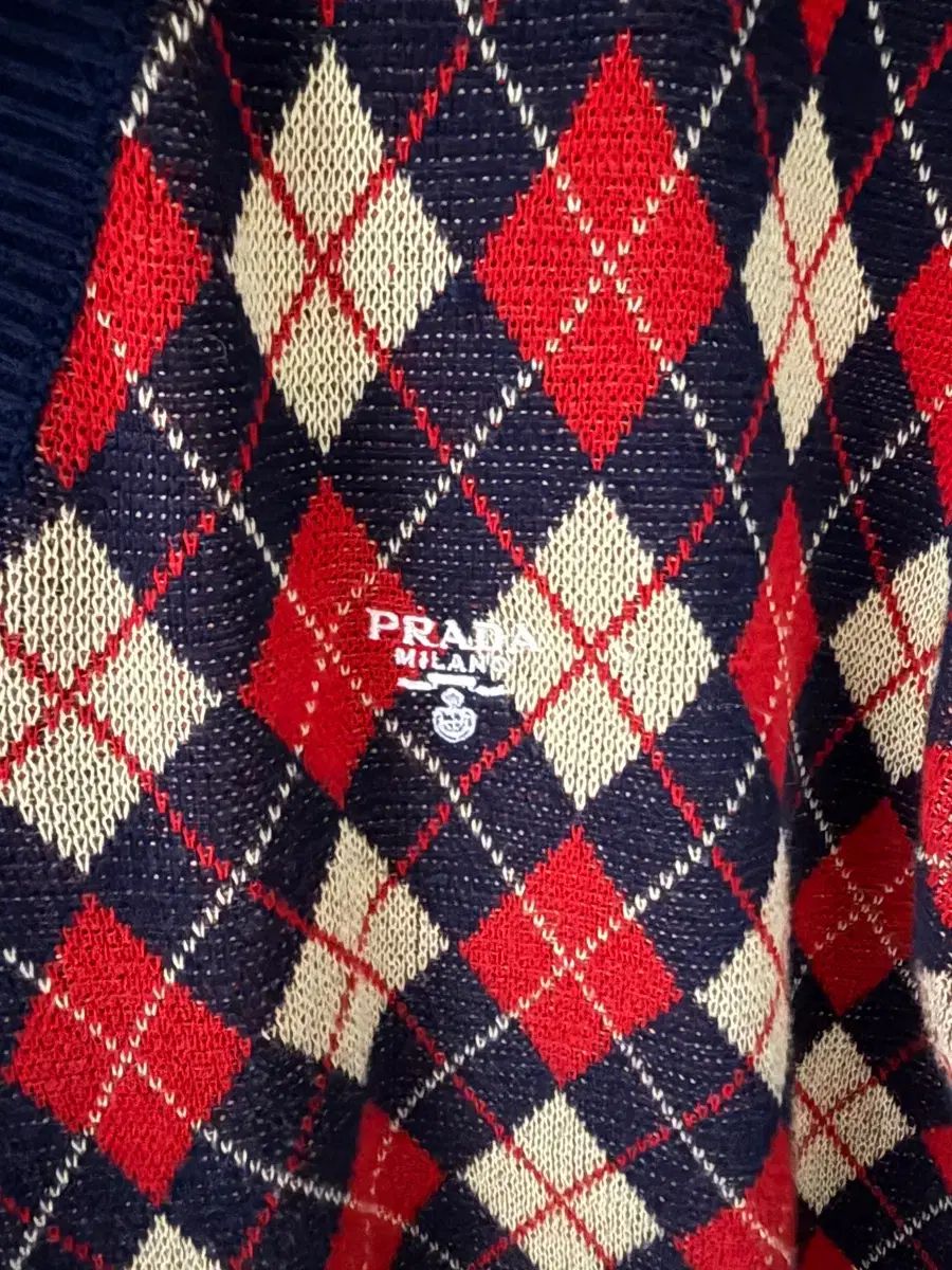 PRADA プラダ　アーガイルニット　52 PRADA プラダ アーガイルニット 52 - メルカリ