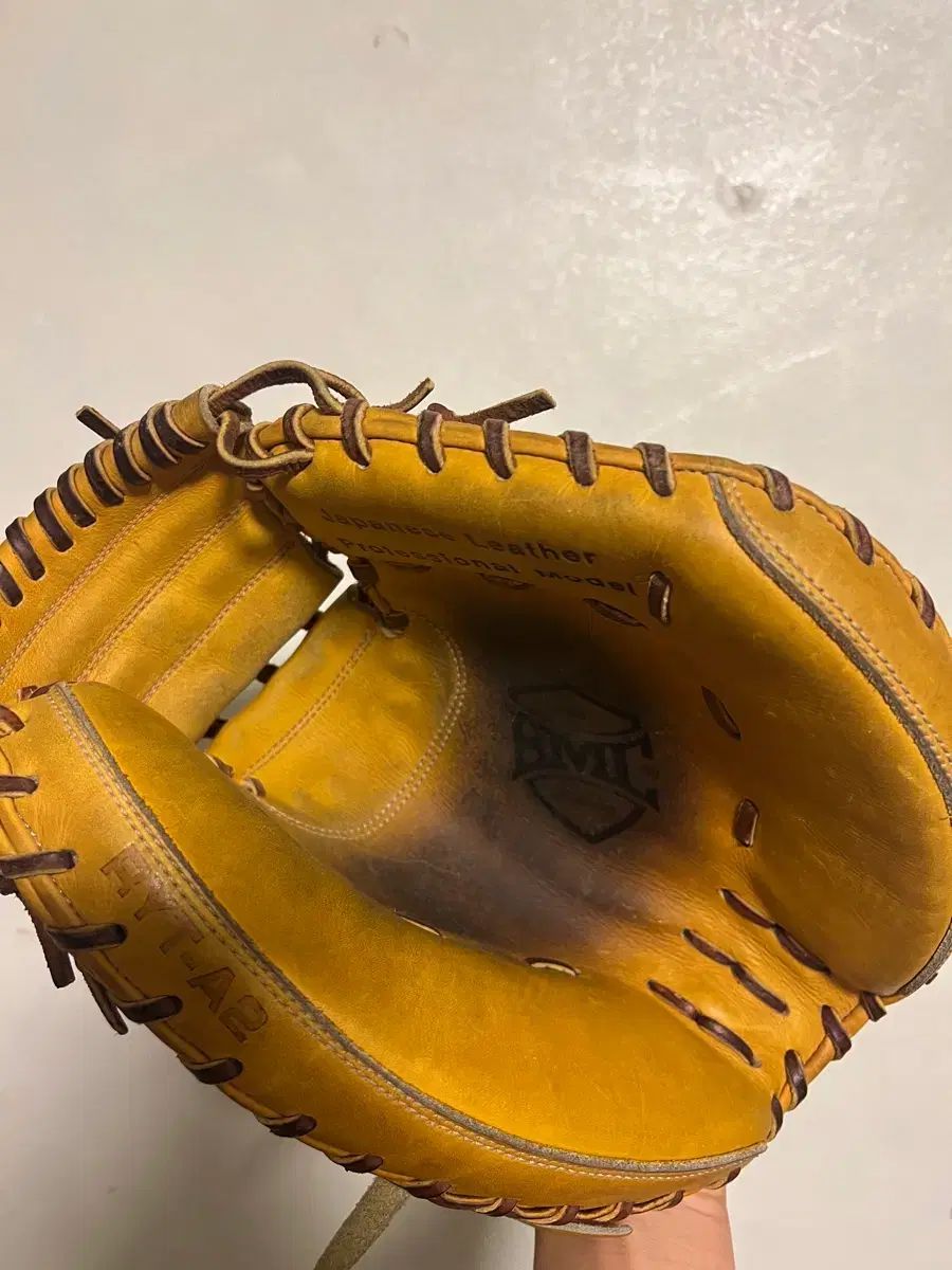 ロイヤルティ キャッチャーミット