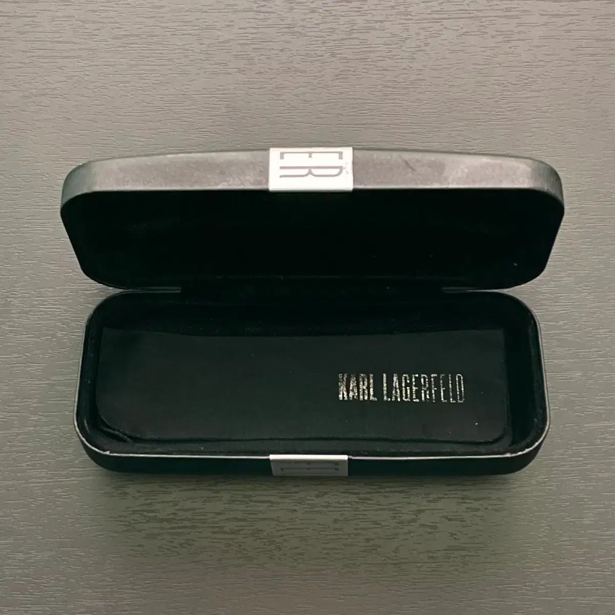 サングラス Sunglas