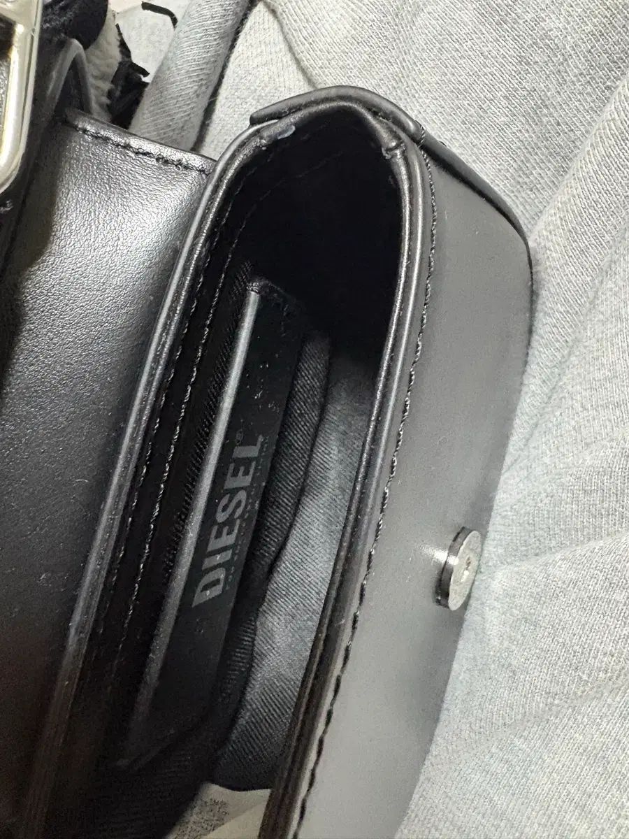  DIESEL ミニバック バッグ メッセンジャーバッグ ショルダーバッグ