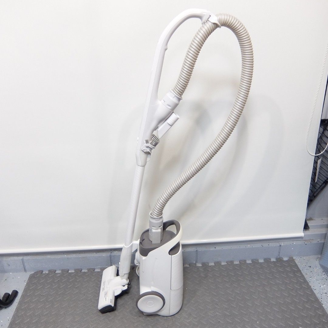 紙パック式掃除機