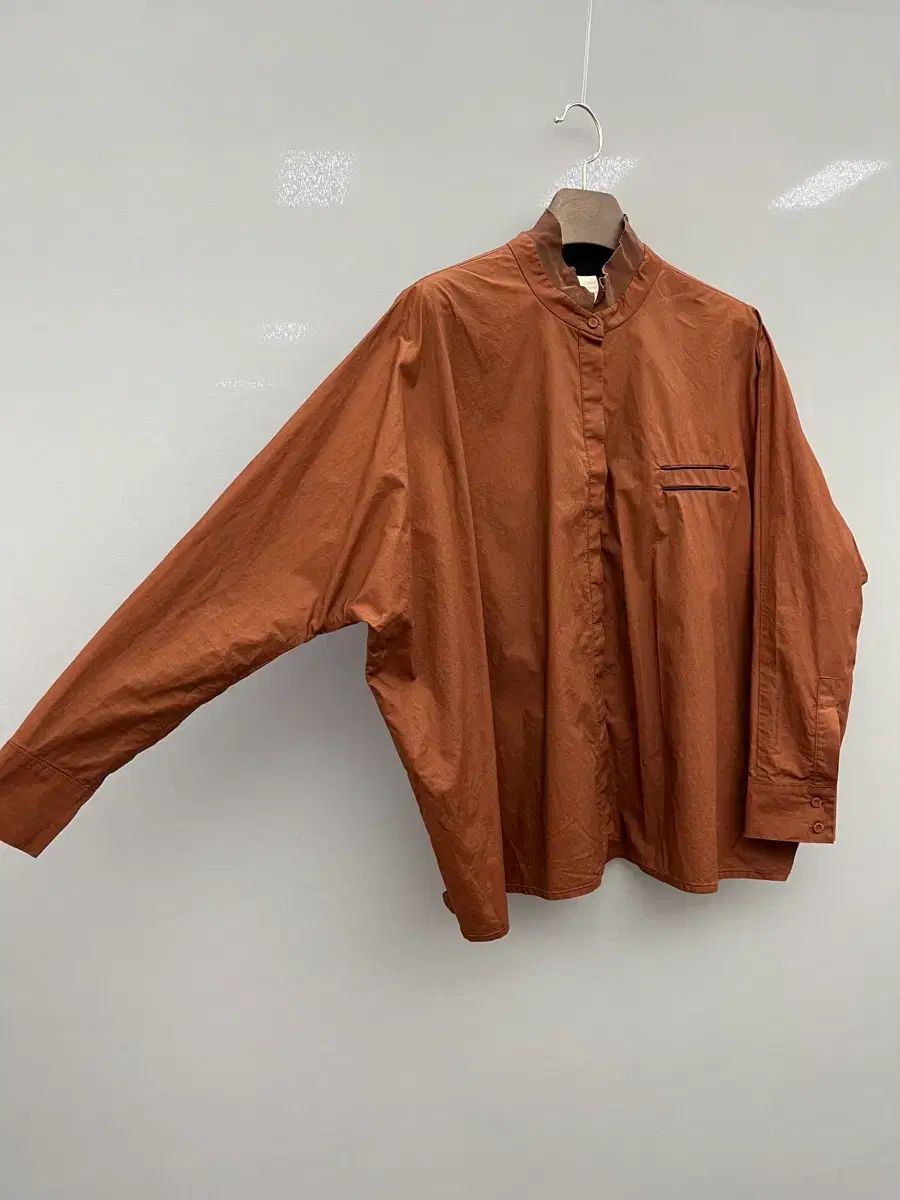 クホ KUHO シルクバイ シャツ