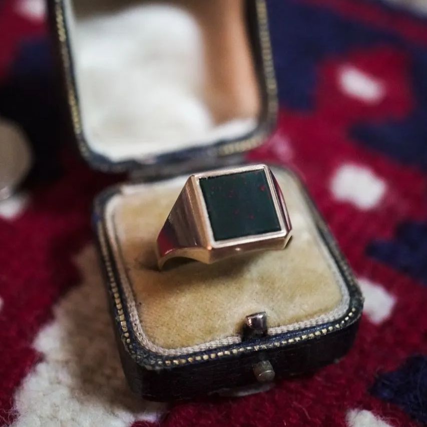 1981年製 UK Vintage 9 ct G Blood Stone Ring 69