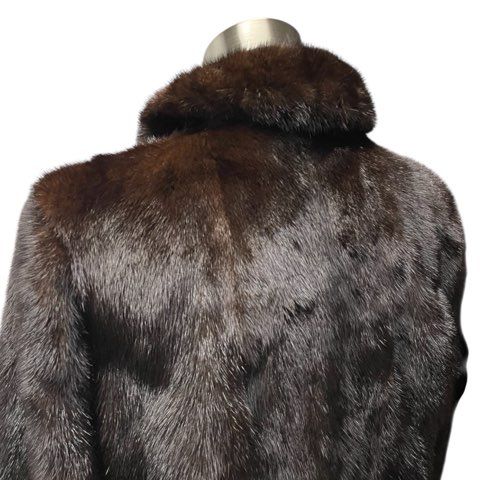 ❤極上❤【SAGA MINK】とても柔らか❤ダークブラウン ミンク ❤豪華な一品 サガミンク SAGA MINK コート 毛皮 ミンク ブラウン 茶 11 レディース