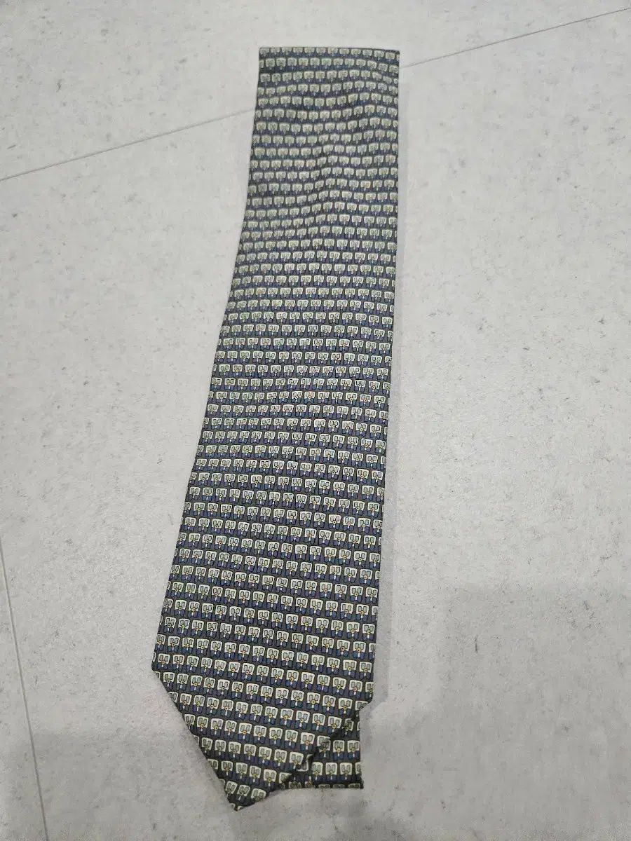 FERRAGAMO フェラガモ ネック タイ