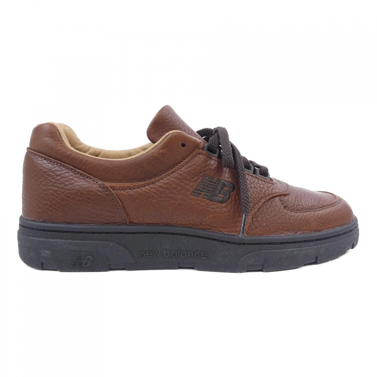 ニューバランス NEW BALANCE UADWBRN スニーカー - メルカリ