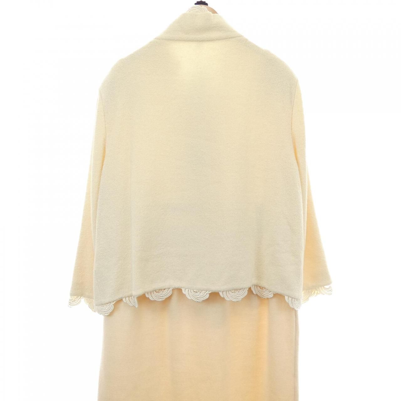 ☆ ST.JOHN セントジョン ウール セットアップ アイボリー セントジョン ST.JOHN セットアップ - メルカリ