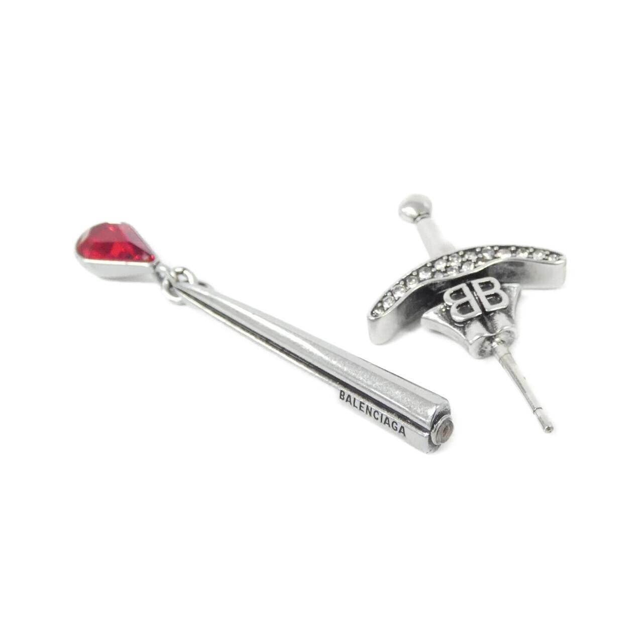 未使用級✨付属完備✨バレンシアガ ピアス 片耳 GOTH SWORD シルバー 未使用級✨付属完備✨バレンシアガ ピアス 片耳 GOTH SWORD シルバー