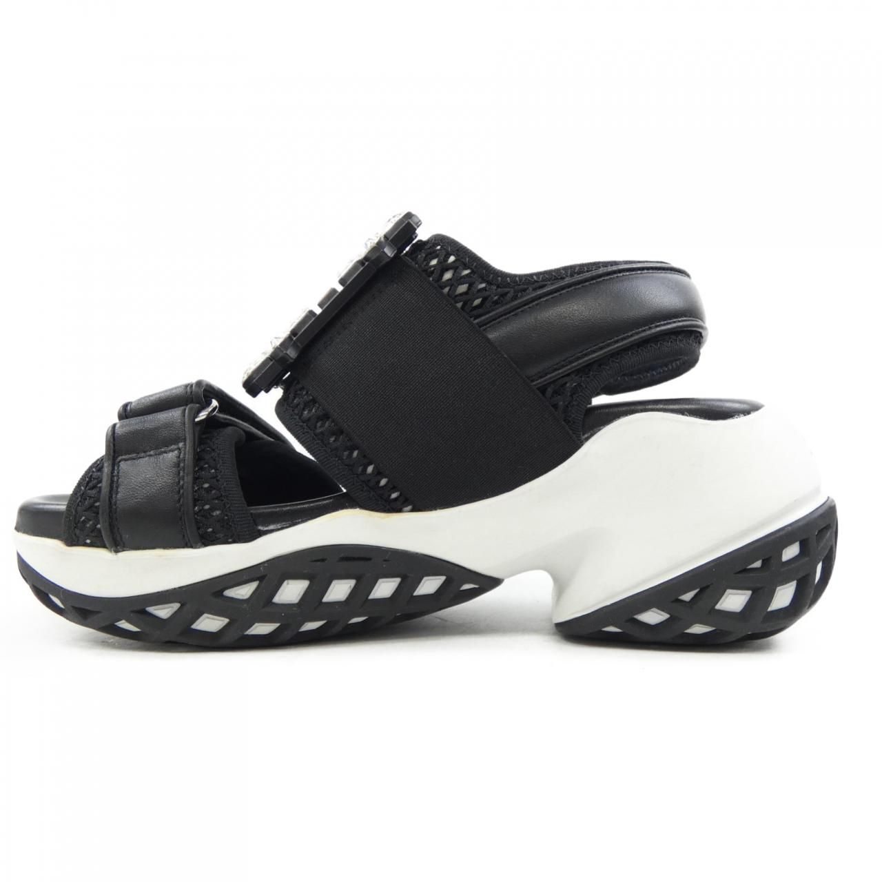 ロジェヴィヴィエ ROGER VIVIER サンダル