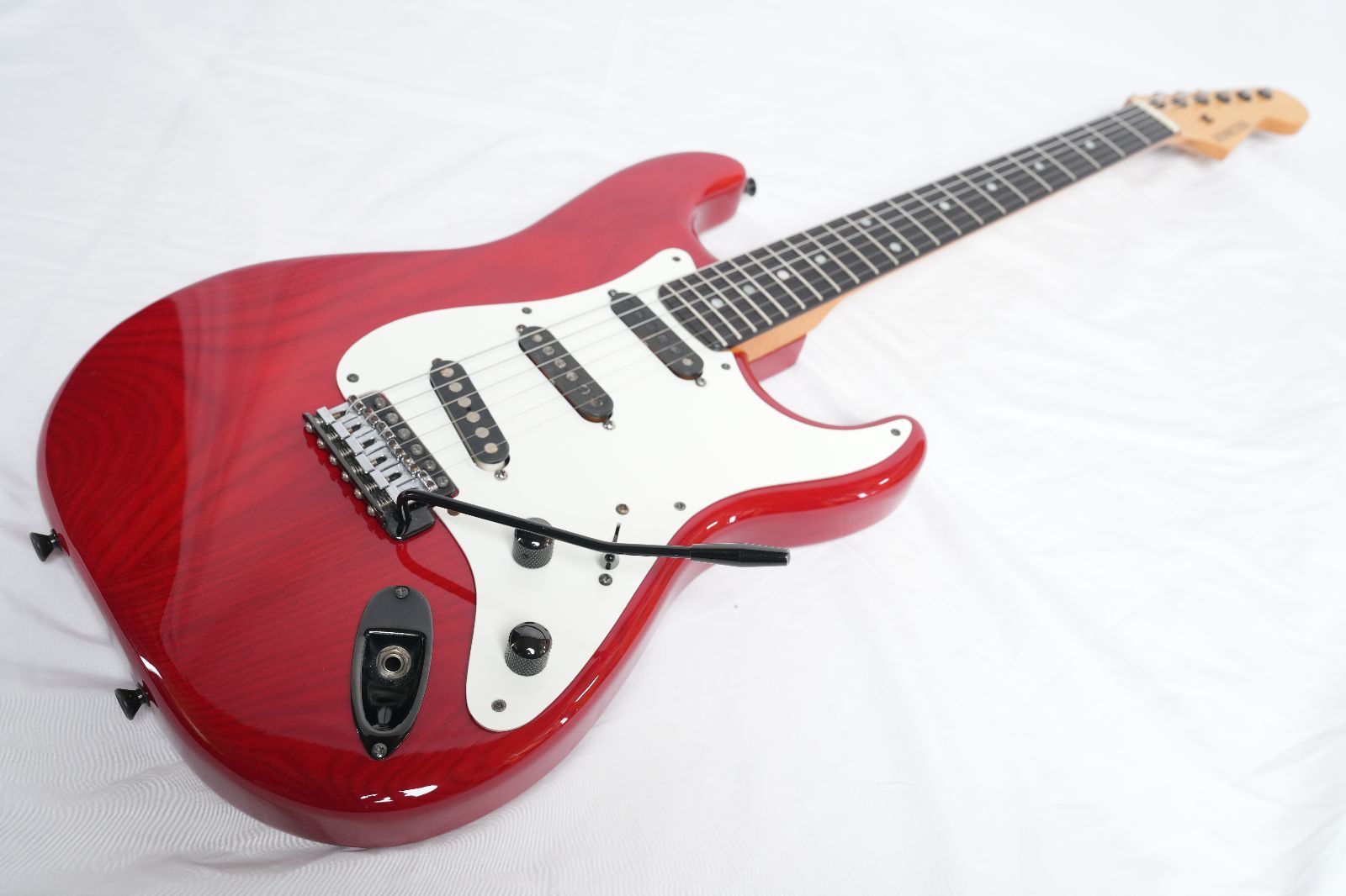 オーダーモデル シースルーレッド