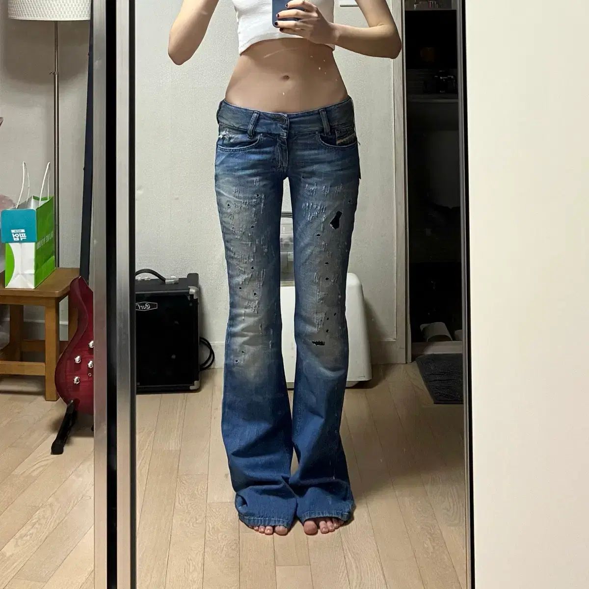 DIESEL ディーゼル グランジ ダメージ フ ブーツカット デニム