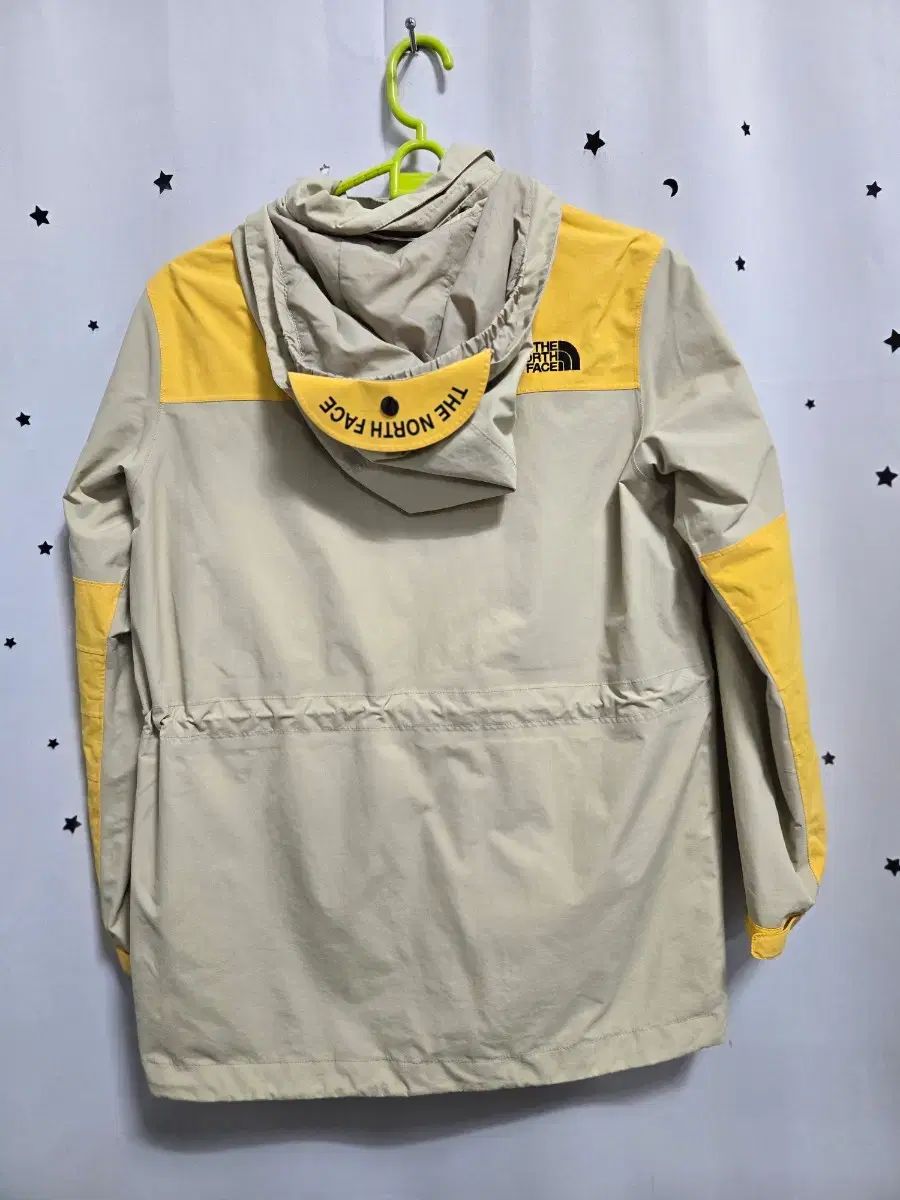 THE NORTH FACE ザノースフェイス ベージュ イェロー フード ジャケット 150