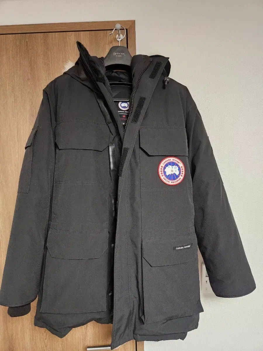 Canada Goose カナダグース エクスペディション パーカ インターフィット ブラック S 韓国 105程度