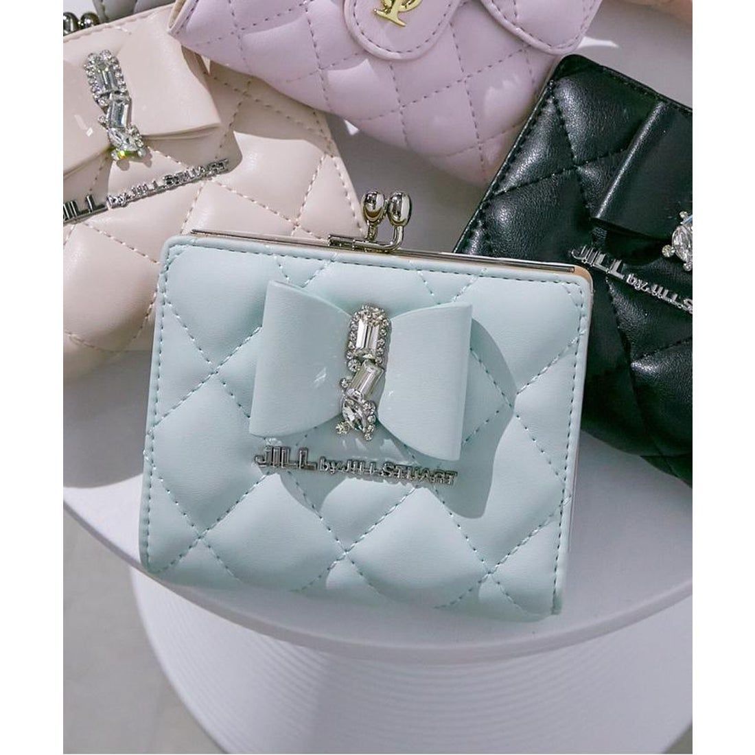 JILL by STUART RIBBON キルトウォレット ブルー