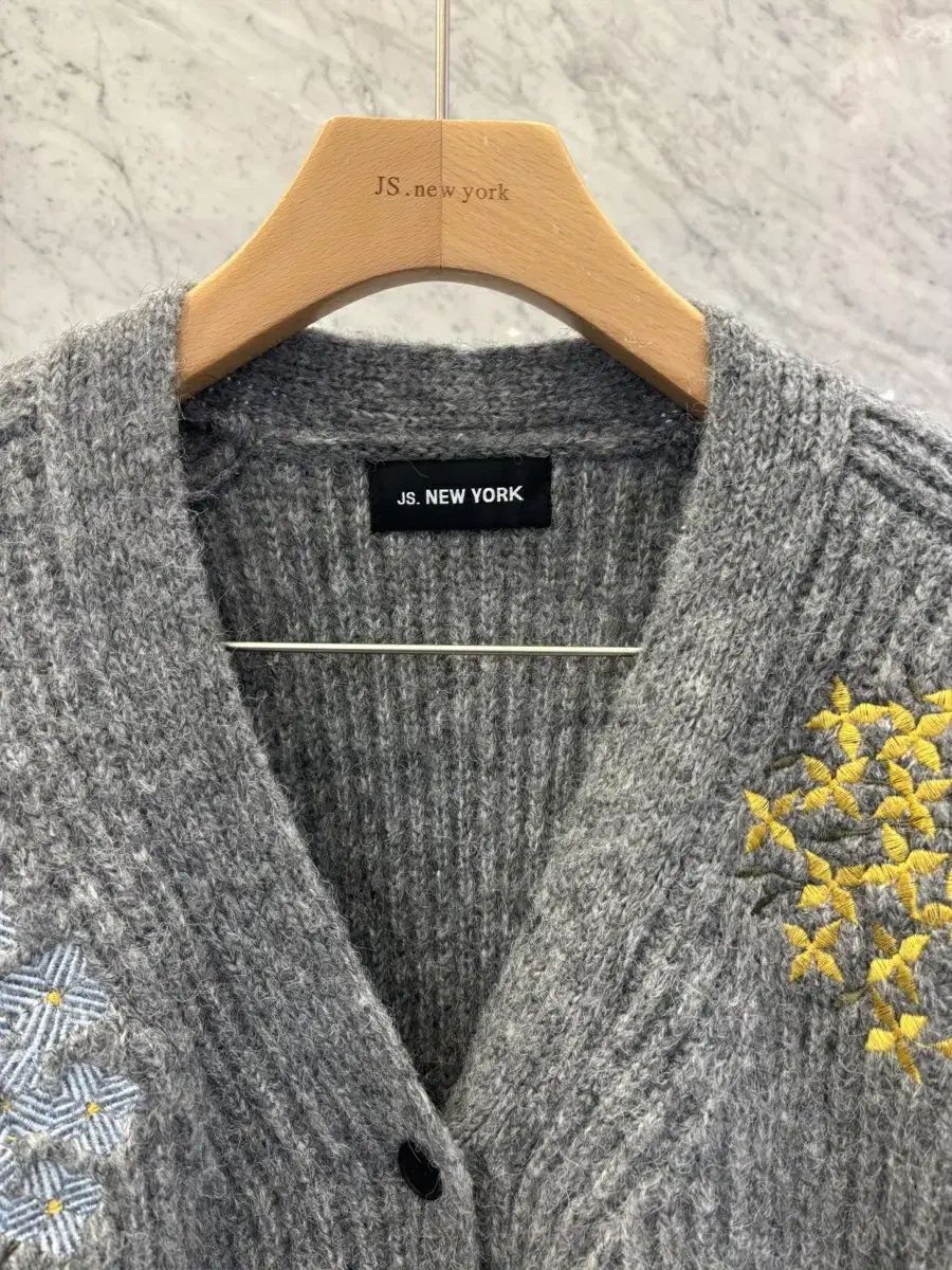 js YORKスター 2025 f w 刺繍ゴージ ルーズフィット ニットカーディガン